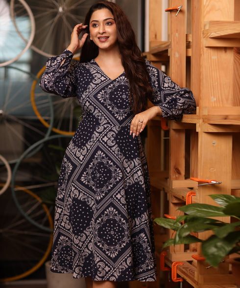 Vneck Puffed Sleeve Printed Dress